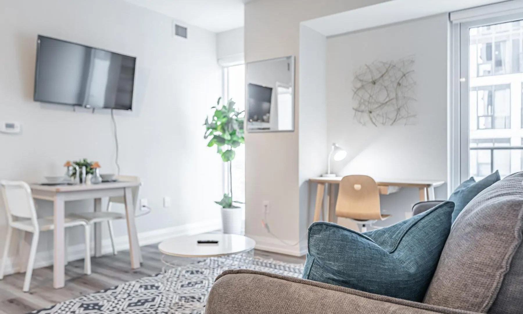 Toronto Garden Suites 公寓